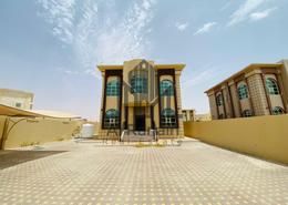 Villa - 4 bedrooms - 5 bathrooms for rent in Al Foah - Al Ain