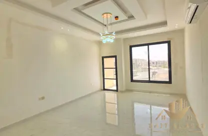 Villa - 5 Bedrooms - 7 Bathrooms for rent in Al Helio 2 - Al Helio - Ajman