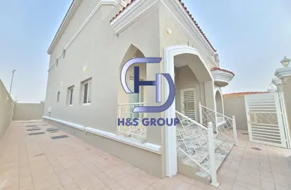 Villa - 4 Bedrooms - 7 Bathrooms for sale in Tilal City A - Tilal City - Sharjah