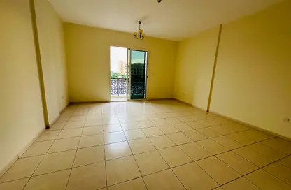 Apartment - Studio - 1 Bathroom for sale in Y23 - England Cluster - International City - Dubai