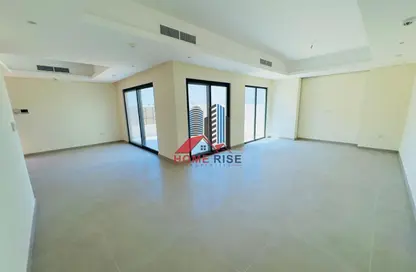 تاون هاوس - 3 غرف نوم - 4 حمامات للايجار في مدينة الشارقة المستدامة - الشارقة