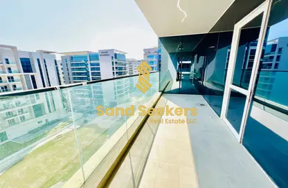 شقة - 3 غرف نوم - 3 حمامات للايجار في P1144 - شاطئ الراحة - أبوظبي