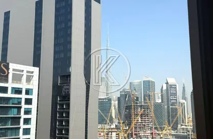 شقة - غرفة نوم - 2 حمامات للايجار في ويست فايف بيزنس باي ريزيدينس - الخليج التجاري - دبي