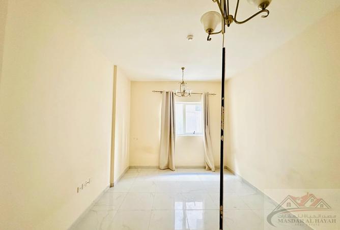 15899745 - صورة العقار 2