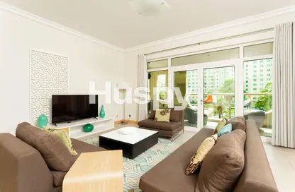 Apartment - 2 Bedrooms - 3 Bathrooms for rent in Al Das - Shoreline Apartments - Palm Jumeirah - Dubai