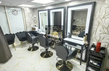Retail - Studio - 2 Bathrooms for sale in Sharjah Terraces - Al Khan Lagoon - Al Khan - Sharjah