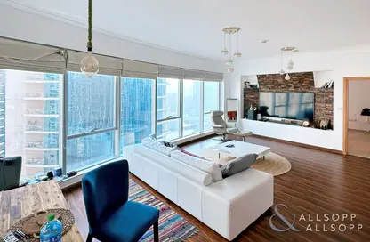 Living / Dining Room image for: Apartment - 1 Bedroom - 2 Bathrooms for sale in Aurora Tower - Marina Promenade - Dubai Marina - Dubai, Image 1