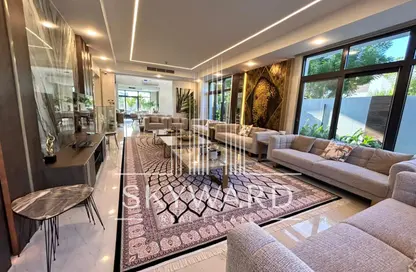 Villa - 5 Bedrooms - 6 Bathrooms for sale in West Yas - Yas Island - Abu Dhabi
