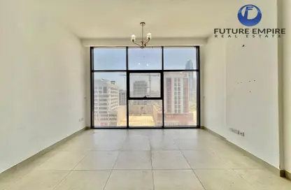 Apartment - Studio - 1 Bathroom for rent in Jumeirah Garden City - Al Satwa - Dubai