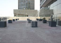 محل - 2 حمامات للبيع في برج الواحة - مدينة دبي الرياضية - دبي