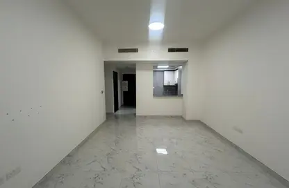 شقة - 2 غرف نوم - 3 حمامات للايجار في AAA سكن - الضاحية 13 - قرية جميرا الدائرية - دبي