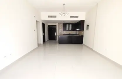 Apartment - 2 Bedrooms - 2 Bathrooms for rent in Burj View Residence - Arjan - Dubai
