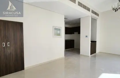 تاون هاوس - 3 غرف نوم - 3 حمامات للبيع في فلل حجار ستون - فيكتوريا - داماك هيلز 2 - دبي