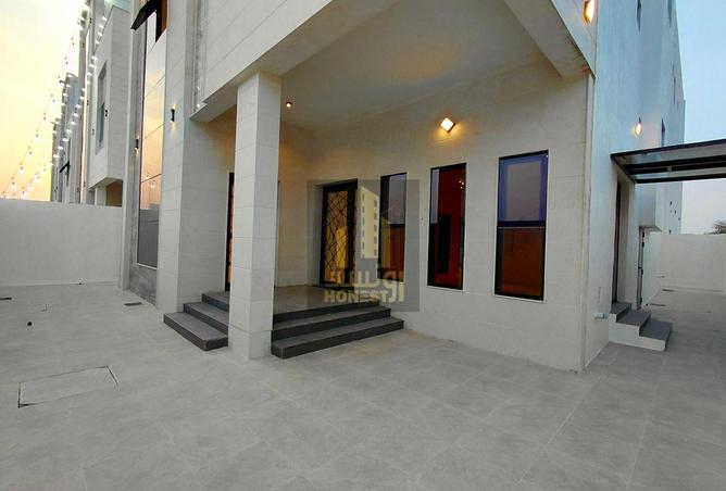 16063242 - Property Image 2