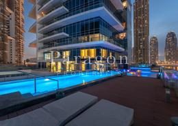 صورةحوض سباحة لـ: شقة - 1 غرفة نوم - 1 حمام للبيع في برج وارف الغربي - الخليج التجاري - دبي, صورة 1