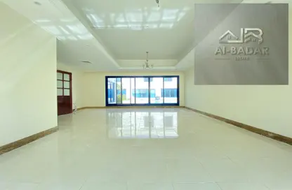Empty Room image for: Apartment - 3 Bedrooms - 5 Bathrooms for rent in Mirdif Villas - Mirdif - Dubai, Image 1