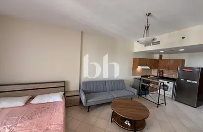 شقة - 1 حمام للايجار في B  برج - لاجو فيستا - مدينة دبي للإنتاج (اي ام بي زد) - دبي