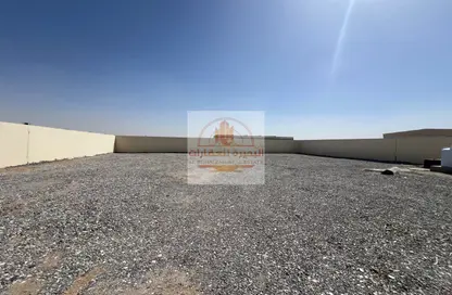 أرض - استوديو للايجار في الصجعة الصناعية - آلصجعه - الشارقة