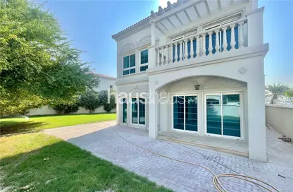 Villa - 3 Bedrooms - 4 Bathrooms for rent in District 2 - Jumeirah Village Triangle - Dubai