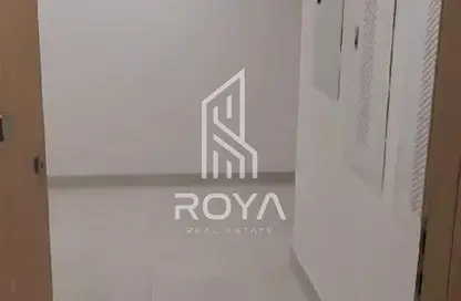 Apartment - 3 Bedrooms - 4 Bathrooms for rent in Radiant Square - City Of Lights - Al Reem Island - Abu Dhabi