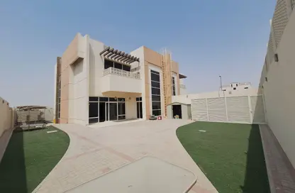 Villa - 4 Bedrooms - 6 Bathrooms for rent in Al Tayy Suburb - Sharjah