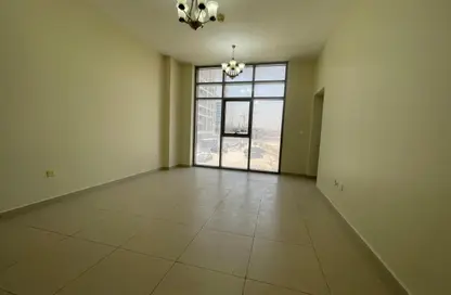 Apartment - 1 Bedroom - 2 Bathrooms for rent in Nad Al Hamar Avenues - Nadd Al Hammar - Dubai