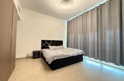 شقة - غرفة نوم - 2 حمامات للبيع في عزيزي عالية - الجداف - دبي