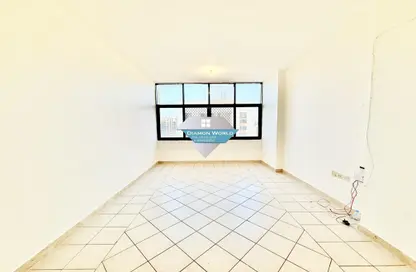 Apartment - 2 Bedrooms - 2 Bathrooms for rent in Hamdan Street - Abu Dhabi