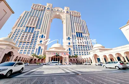 Apartment - 1 Bedroom - 2 Bathrooms for sale in Fairmont Marina Residences - The Marina - Abu Dhabi