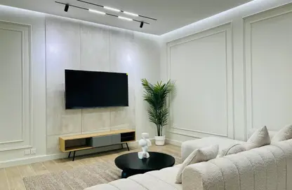 Apartment - 3 Bedrooms - 3 Bathrooms for sale in Marina Pinnacle - Dubai Marina - Dubai