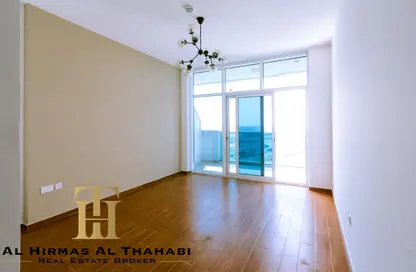 شقة - 1 حمام للايجار في مساكن الجوهرة - مثلث قرية الجميرا - دبي شقة - 1 حمام للايجار في مساكن الجوهرة - مثلث قرية الجميرا - دبي