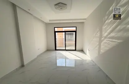 شقة - غرفة نوم - 2 حمامات للايجار في 3 المويهات - المويهات - عجمان