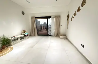 شقة - غرفة نوم - 2 حمامات للايجار في مروة هايتس - منطقة 15 - قرية جميرا الدائرية - دبي