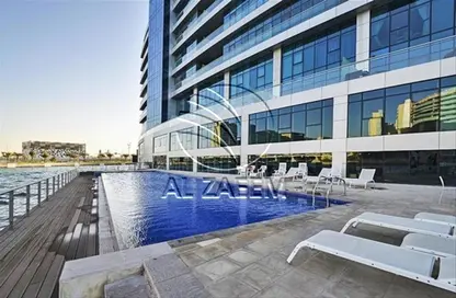 شقة - غرفة نوم - 2 حمامات للبيع في البرزة - البندر - شاطئ الراحة - أبوظبي