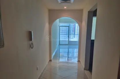 شقة - غرفة نوم - 2 حمامات للايجار في تفريعة القنال 1 - أبراج الجولف - مدينة دبي الرياضية - دبي