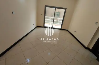 Apartment - 3 Bedrooms - 5 Bathrooms for rent in Al Majaz 3 - Al Majaz - Sharjah