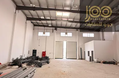 مستودع - استوديو - 3 حمامات للايجار في أم الثعوب - أم القيوين