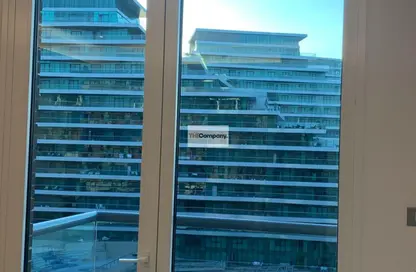 شقة - 2 غرف نوم - 3 حمامات للبيع في البرزة - البندر - شاطئ الراحة - أبوظبي