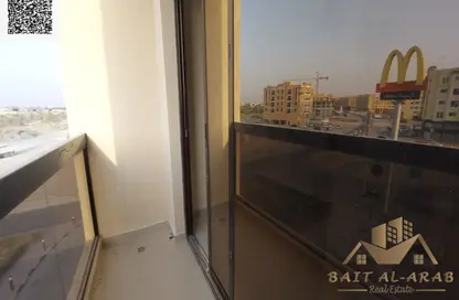 شقة - 2 غرف نوم - 3 حمامات للايجار في 3 المويهات - المويهات - عجمان