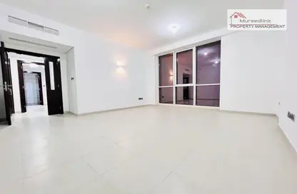 صورة لـ غرفة فارغة شقة - 2 غرف نوم - 2 حمامات للايجار في شارع حمدان - أبوظبي ، صورة رقم 1