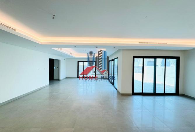 15261009 - Property Image 3