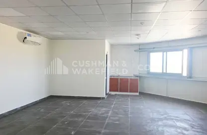 Warehouse - Studio for rent in Industrial Zone - Dubai Industrial City - Dubai
