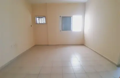 Apartment - 1 Bedroom - 1 Bathroom for rent in Al Butina B - Al Butina - Sharjah