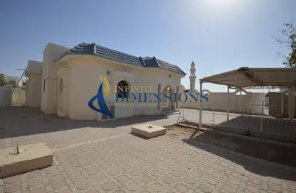 Villa - 3 Bedrooms - 4 Bathrooms for rent in Zakher - Al Ain