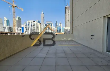 Apartment - 2 Bedrooms - 3 Bathrooms for rent in Jumeirah Garden City - Al Satwa - Dubai