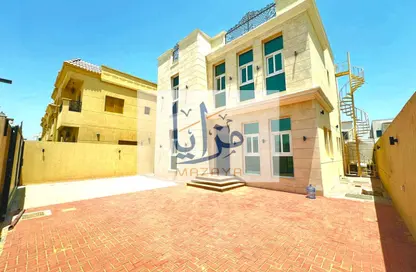 Villa - 3 Bedrooms - 5 Bathrooms for rent in Al Yasmeen 1 - Al Yasmeen - Ajman