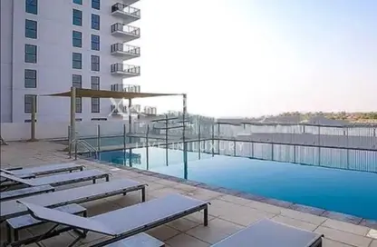 Apartment - 1 Bedroom - 2 Bathrooms for sale in Waters Edge - Yas Island - Abu Dhabi