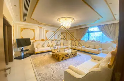 Villa - 5 Bedrooms - 6 Bathrooms for rent in West Yas - Yas Island - Abu Dhabi
