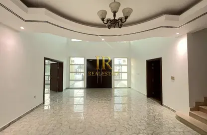 فيلا - 6 غرف نوم - 7 حمامات للايجار في فلل البرشاء 2 - البرشاء 2 - البرشاء - دبي