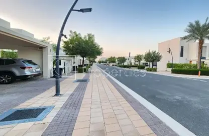 فيلا - 4 غرف نوم - 4 حمامات للايجار في نور تاون هاوس - تاون سكوير - دبي